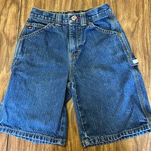 Vintage 2002 boys size 8 Tommy Hilfiger shorts